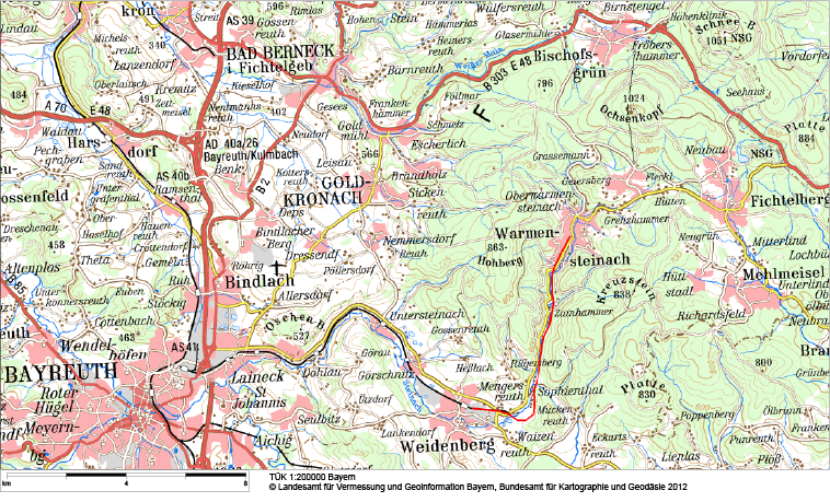 Die Strecke führt auf ihrem gesamten Verlauf durch das Tal der Warmen Steinach